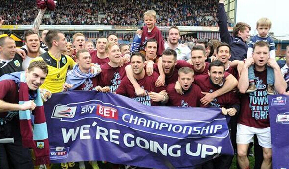 国际友谊赛半场：权赫圭头球造险，韩国0-0加纳（国际热身赛半场：权赫圭头球制造威胁，韩国与加纳0-0暂平）