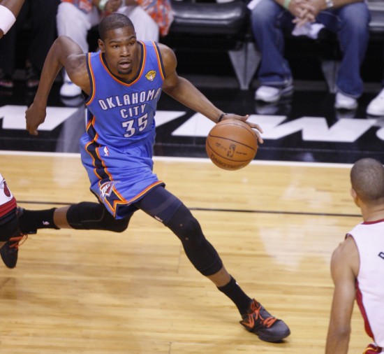 尼日利亚队收到足协支付的奖金，已恢复训练备战世预赛（足协奖金到账，尼日利亚队重启训练备战世预赛）