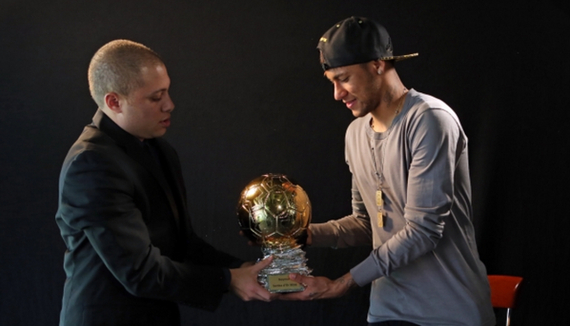 中超比赛精彩回放：上海海港绝杀瞬间,（中超回看：上海海港补时绝杀瞬间）