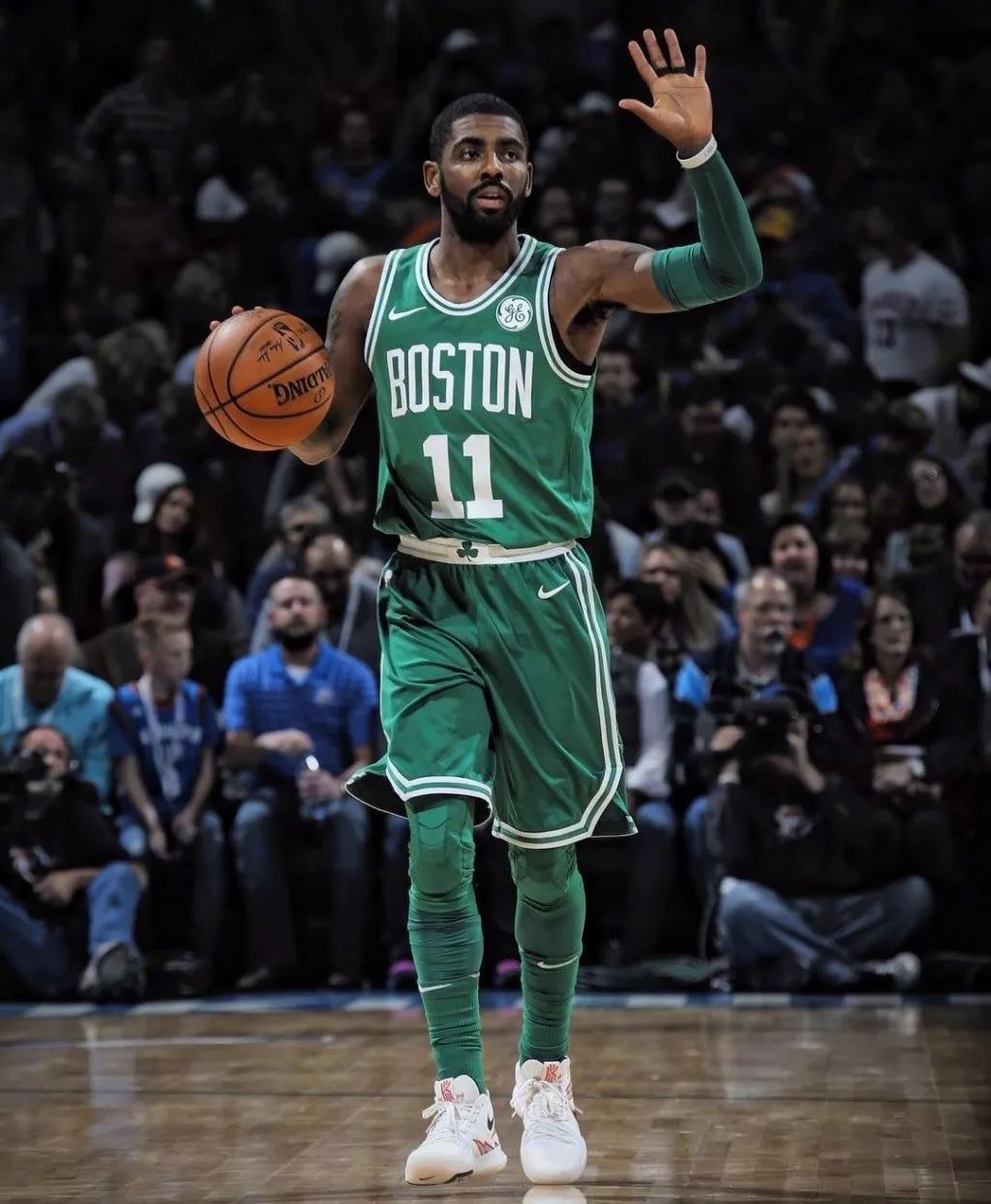 意甲第14轮裁判安排揭晓：那不勒斯迎战尤文图斯，拉佩纳执法（意甲第14轮裁判安排出炉：拉佩纳主哨那不勒斯对阵尤文图斯）