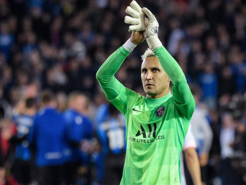 范弗里特：KD让进攻空间完全不一样了，全队三分都投开了（范弗里特：KD拉开空间效果惊人，球队三分全面开火）