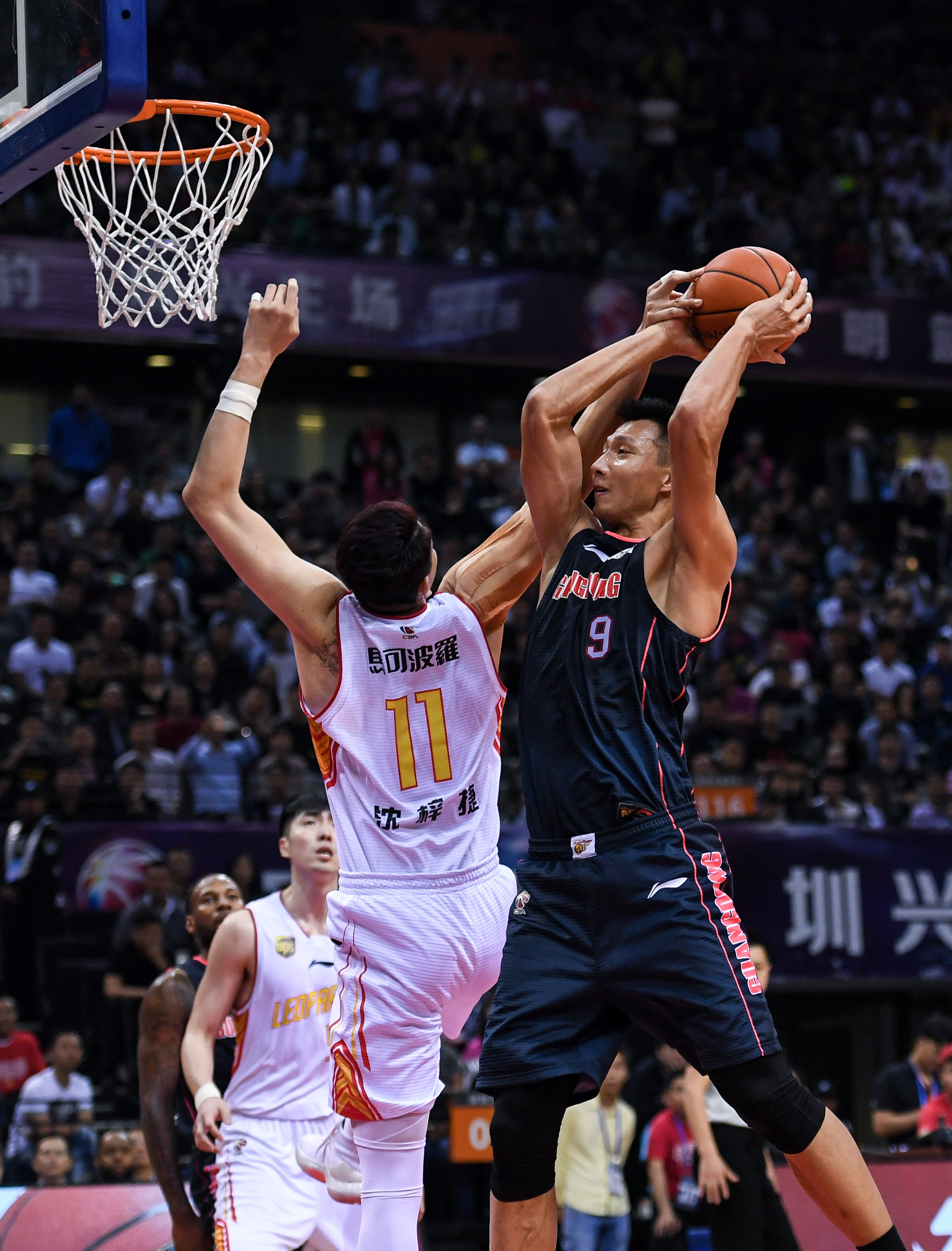 中超末轮保级形势：海牛拿分即保级，梅州需赢球且看海牛结果（中超末轮保级态势：海牛取分即上岸，梅州需胜并看海牛赛果）