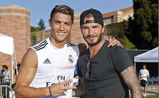 火箭没进攻发起，为什么不弄来哈登！（火箭缺乏进攻发起者，为何不引进哈登？）