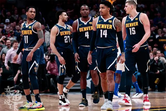 中场铁人再次踢满全场，体能状态亮眼（中场悍将再度打满90分钟，体能爆棚）