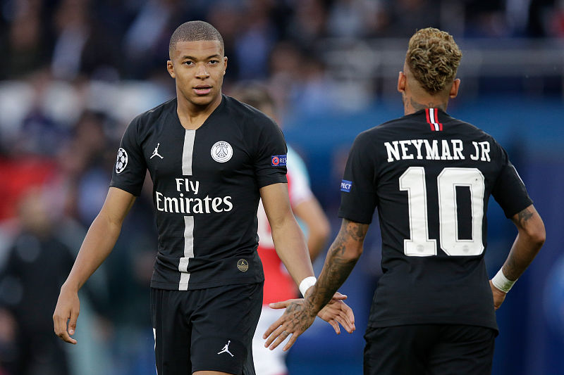 旺达向金-卡戴珊寻求离婚建议，后者：不要为了报复而做任何事（旺达向金·卡戴珊咨询离婚建议，金劝告：切勿出于报复采取任何行动）