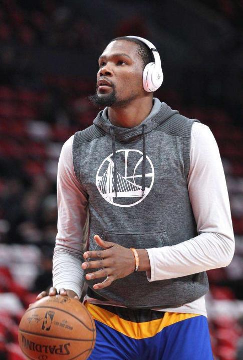 私人教练：塞梅尼奥能为皇马巴萨效力，他已准备好迎接挑战（私教称塞梅尼奥有能力效力皇马与巴萨，已整装待发迎接挑战）