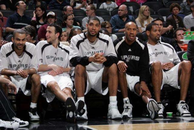 NBA杯奖金是否是激励因素？文班：积攒金钱从来不是我的目标（NBA杯奖金真能激励球员？文班：我从不以攒钱为目标）